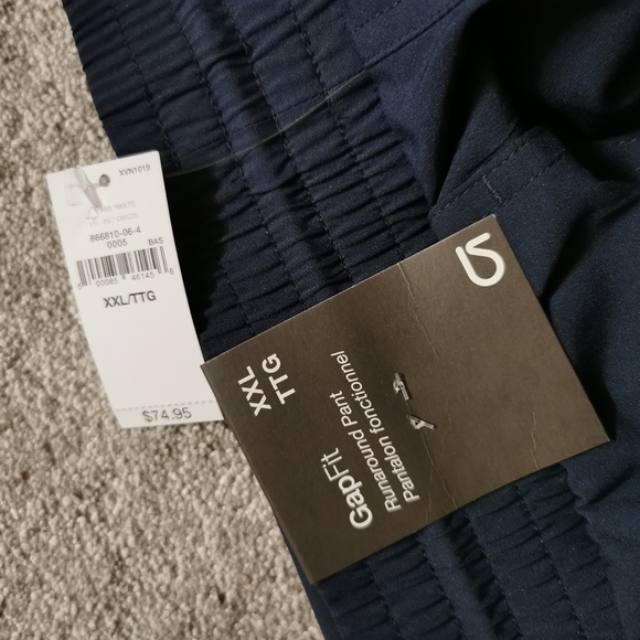 Gap Fit Run Around Jogger - Picture 7 of 7